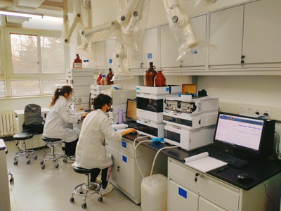 携手高校，深耕科研 俏美韵与北京工商大学共启女性健康新篇章